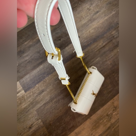 BRAND NEW ~ crossbody/shoulder bag - Picture 5 of 13